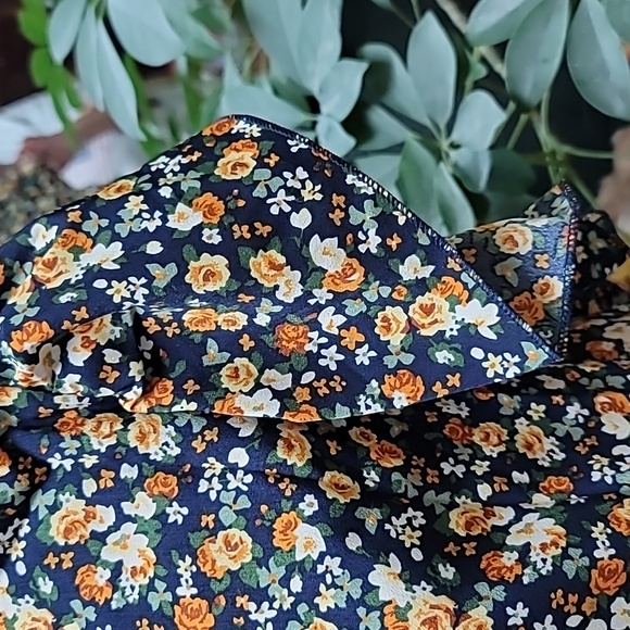 Floral Print Ruffle Trim. High Collar Blouse - Picture 8 of 9